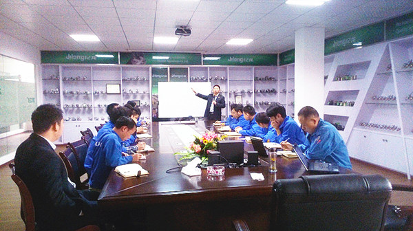 2014年11月20日，熱烈祝賀瑞安市紀(jì)龍汽車(chē)電器有限公司管理升級(jí)進(jìn)入第二期