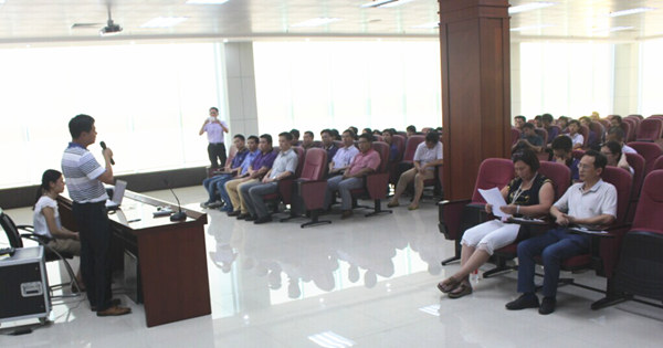 2014年9月28日開平市安迪衛(wèi)浴實業(yè)有限公司管理升級總結大會順利召開