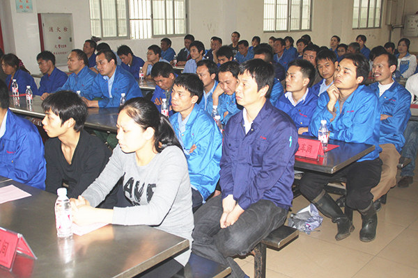 2012年3月1日，潔麗管理升級動員大會召開