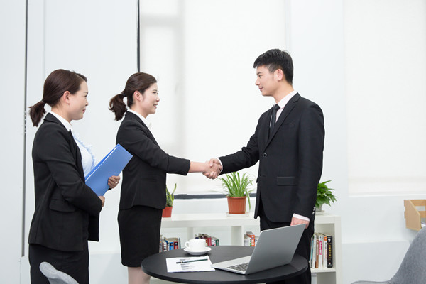 績效溝通：及時反饋，解決績效問題