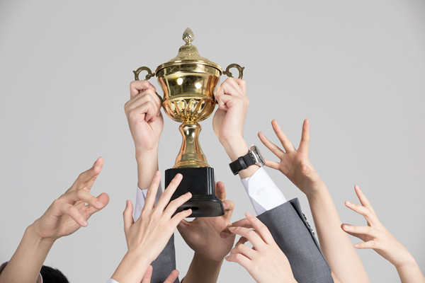 培育積極向上的組織文化，增強(qiáng)員工的凝聚力和向心力