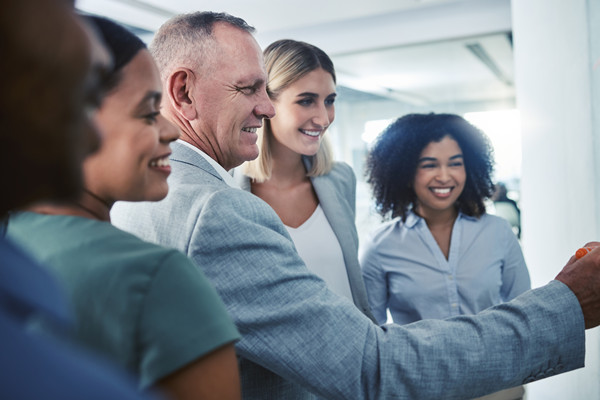 領(lǐng)導(dǎo)力咨詢：培養(yǎng)領(lǐng)導(dǎo)力，為組織發(fā)展提供有力保障