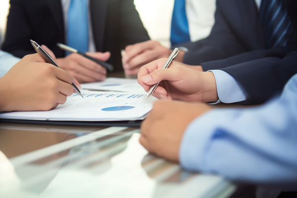 大數(shù)據(jù)與精益生產(chǎn)：利用數(shù)據(jù)分析，實(shí)現(xiàn)精益轉(zhuǎn)型