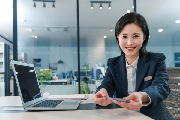 年度客戶滿意度提升計劃：用戶至上，服務(wù)領(lǐng)先