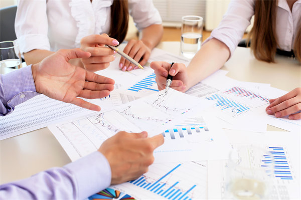 營銷效果評估：實時監(jiān)測、評估營銷活動的效果