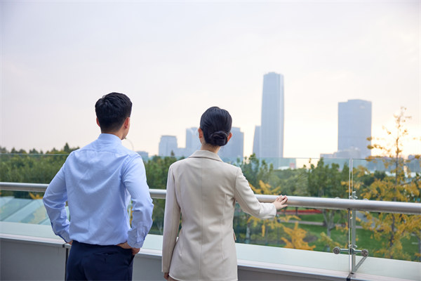 福利政策規(guī)劃：提供福利保障，增強員工忠誠度