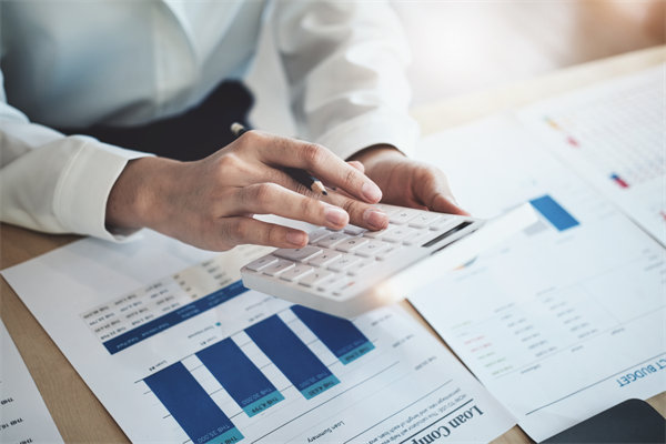 企業(yè)預(yù)算管理：以數(shù)據(jù)為依據(jù)，決策更加科學(xué)和精準(zhǔn)