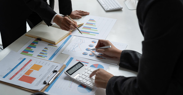 人才發(fā)展的績效管理：培養(yǎng)人才，確保組織長遠發(fā)展