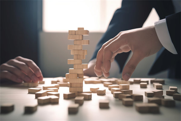 集團(tuán)管控引領(lǐng)企業(yè)風(fēng)險(xiǎn)管理，確保穩(wěn)健發(fā)展與安全運(yùn)營