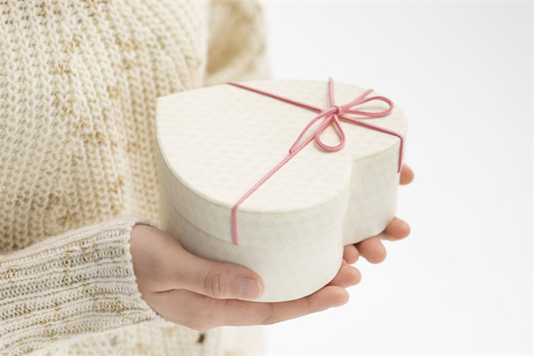 深度挖掘品牌故事，情感營(yíng)銷(xiāo)，打動(dòng)消費(fèi)者心靈