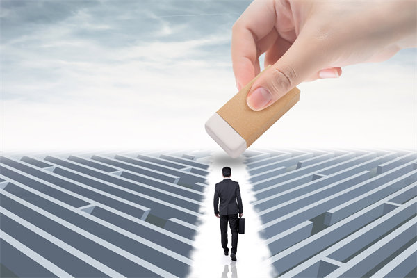 面對行業(yè)變革，企業(yè)如何重構組織以適應新市場環(huán)境？