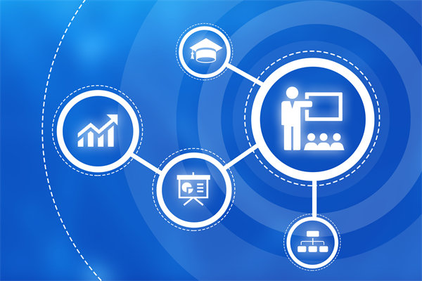 組織規(guī)劃中的關鍵角色定位與職責分配策略是什么？