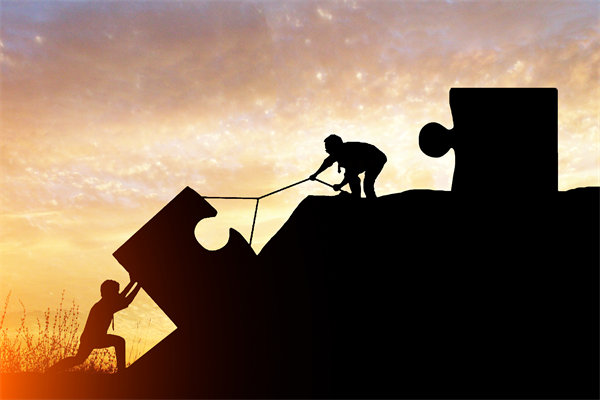 長期激勵(lì)計(jì)劃（如股權(quán)激勵(lì)）如何助力企業(yè)可持續(xù)發(fā)展？