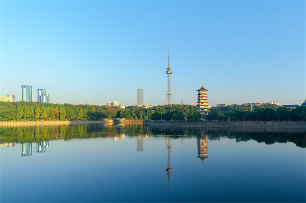 長(zhǎng)沙企業(yè)管理咨詢(xún)：如何定制專(zhuān)屬優(yōu)化方案？