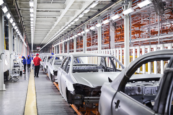 精益生產實踐中，如何平衡自動化與人工操作？