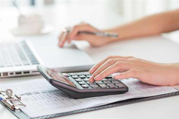 環(huán)境快速變化，如何確保預算執(zhí)行的靈活性和適應性？