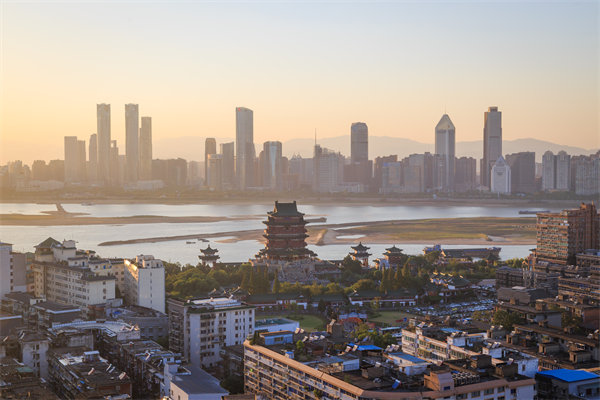 南昌本土管理咨詢公司如何打造差異化服務(wù)，贏得市場認(rèn)可？