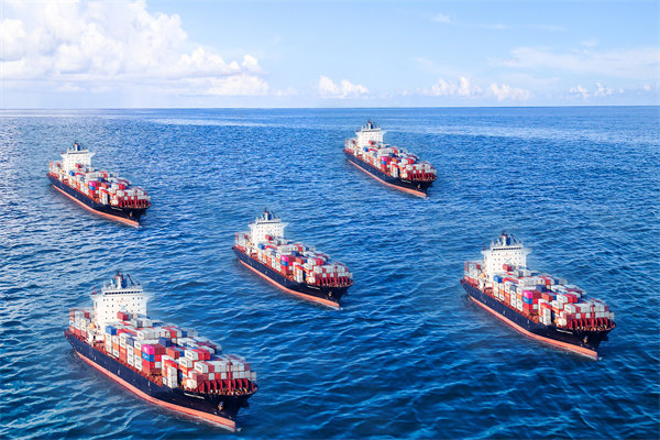 在全球化競(jìng)爭(zhēng)下，企業(yè)應(yīng)如何優(yōu)化組織規(guī)劃策略？