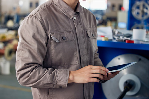 持續(xù)改進(jìn)機(jī)制在精益生產(chǎn)中如何驅(qū)動(dòng)質(zhì)量與成本雙贏？