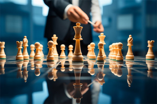 集團(tuán)管控如何平衡各子公司自治與總部戰(zhàn)略協(xié)同的關(guān)系？