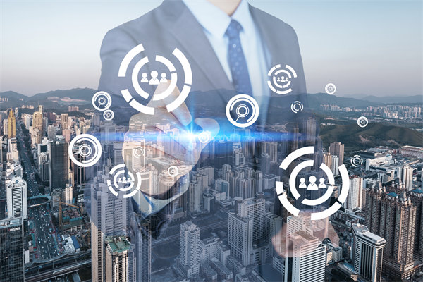 如何通過數(shù)據(jù)分析，優(yōu)化企業(yè)管理決策，提升運營效率？