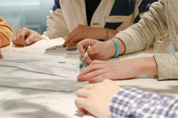 我們的年度經(jīng)營計劃，是否足夠靈活以應(yīng)對突發(fā)情況？