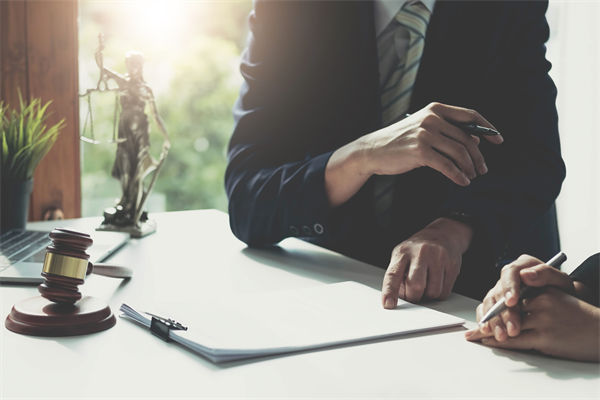 勞動(dòng)關(guān)系管理中，如何避免糾紛，構(gòu)建和諧環(huán)境？