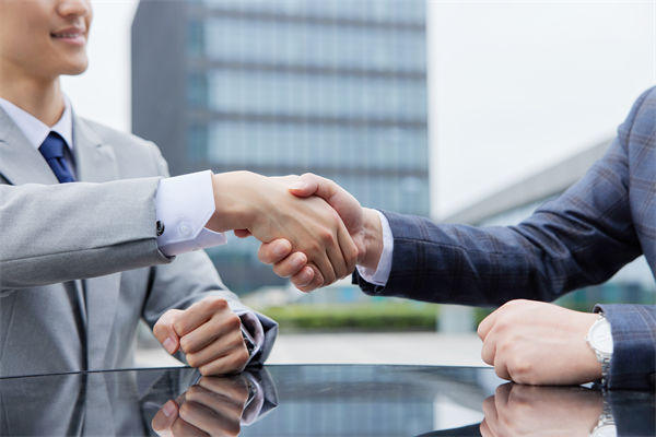 客戶為中心，管理咨詢?nèi)绾沃ζ髽I(yè)優(yōu)化服務(wù)體驗(yàn)？