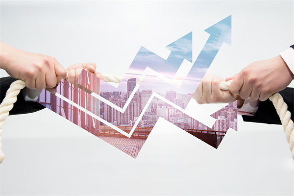 競爭對手策略多變，企業(yè)戰(zhàn)略管理如何調(diào)整以應(yīng)對挑戰(zhàn)？