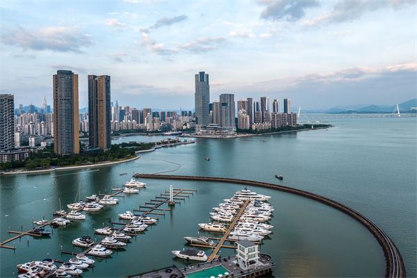 如何判斷深圳戰(zhàn)略咨詢公司的策略建議是否可行？