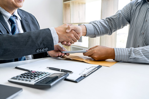 傳統(tǒng)薪酬模式拖后腿，創(chuàng)新激勵(lì)方案怎樣激活團(tuán)隊(duì)潛力？