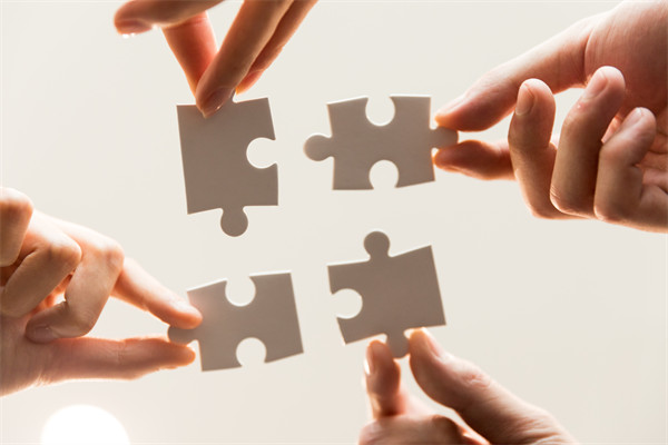 集團(tuán)管控失效，資源錯配，在競爭中只能節(jié)節(jié)敗退！