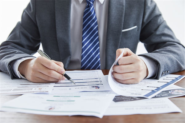 招聘效率低下，人力資源管理如何優(yōu)化流程精準(zhǔn)引才？