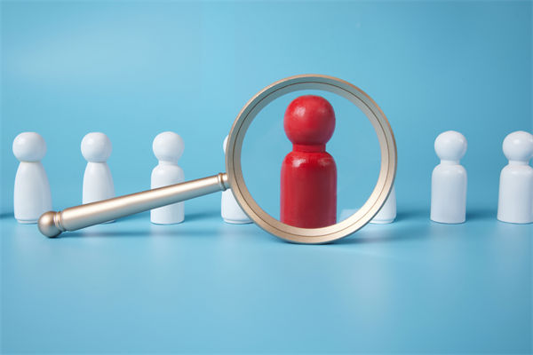 招聘效率低下，人力資源管理如何優(yōu)化流程精準(zhǔn)引才？