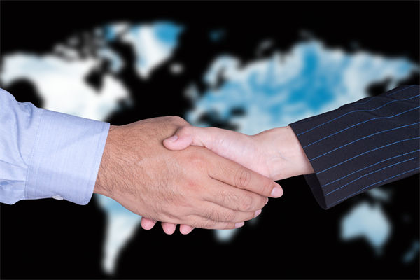 美企業(yè)主：付關(guān)稅也要中國(guó)造，對(duì)關(guān)聯(lián)企業(yè)的啟示