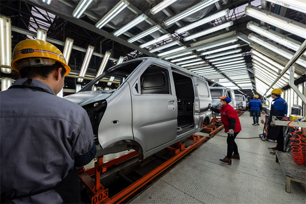 同行都在靠精益生產盈利，您的企業(yè)為何還在原地踏步？