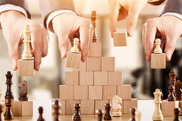 文化管理與戰(zhàn)略背道而馳，如何構(gòu)建協(xié)同發(fā)展體系？