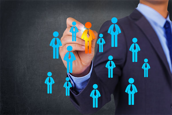 員工敬業(yè)度持續(xù)走低，人力資源怎樣精準(zhǔn)激活團(tuán)隊(duì)動(dòng)能？