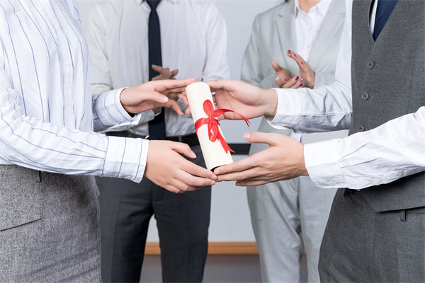 跨代際管理矛盾頻發(fā)，人力資源有何妙招實(shí)現(xiàn)協(xié)同共生？