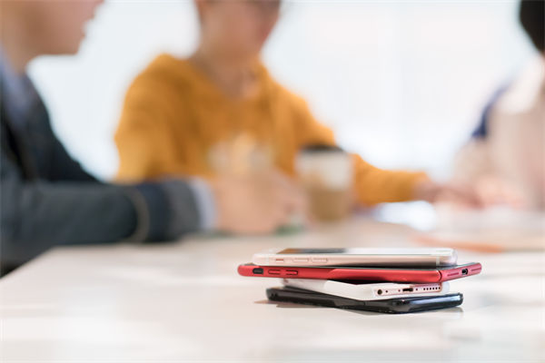 人力資源該管控還是賦能？多數(shù)企業(yè)都踩錯了管理節(jié)奏！