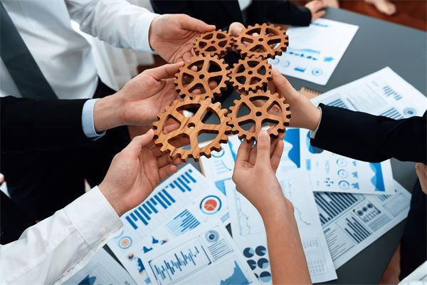 高層標(biāo)榜的文化理念，為何與基層執(zhí)行完全兩張皮？