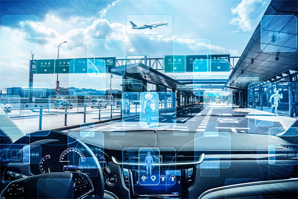 上海街頭真無人出租車要來了，對制造業(yè)有何啟示？