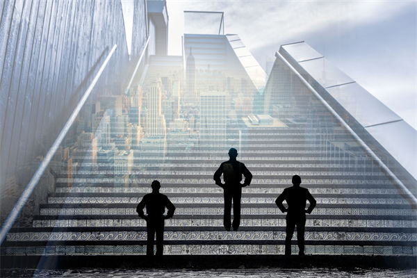 績效反饋只談問題，員工成長動力該如何真正激活？