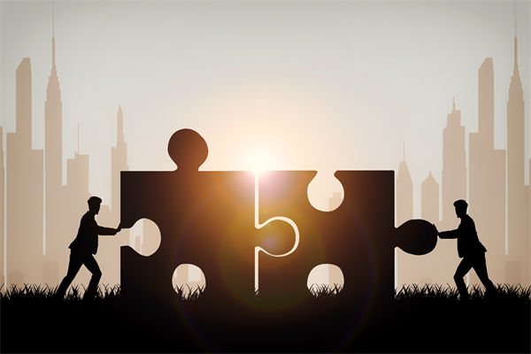 定制化方案落地生根，企業(yè)如何逐步夯實(shí)發(fā)展根基？