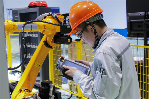 員工抵觸流程變革，數(shù)字化管理轉(zhuǎn)型如何真正落地？