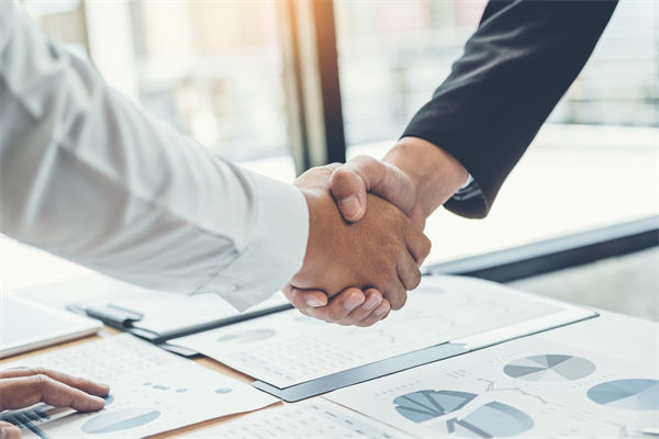 績效成了壓力來源，如何才能轉(zhuǎn)為員工的動(dòng)力引擎？