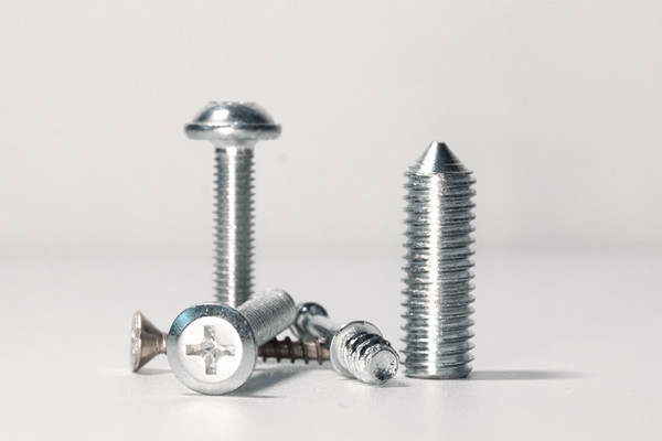 五金行業(yè)企業(yè)管理咨詢公司哪家好，適配電商渠道拓展運(yùn)營(yíng)嗎？